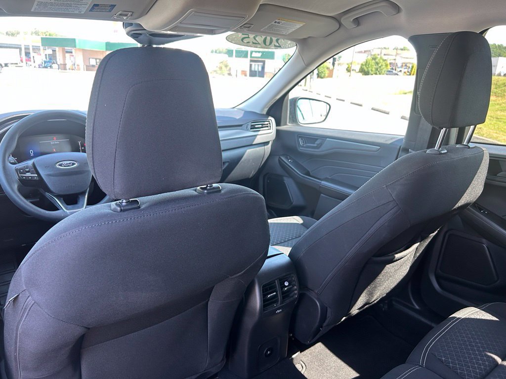 Certified 2025 Ford Escape Active FWD image 29
