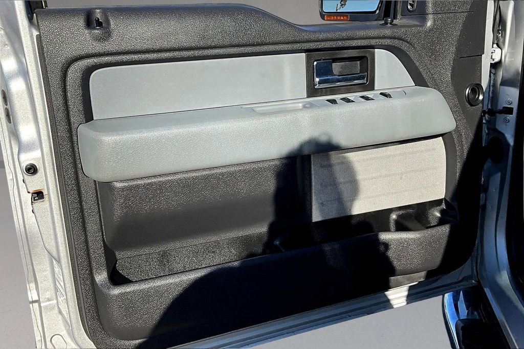 Used 2014 Ford F150 XLT w/ Equipment Group 302A Luxury image 26