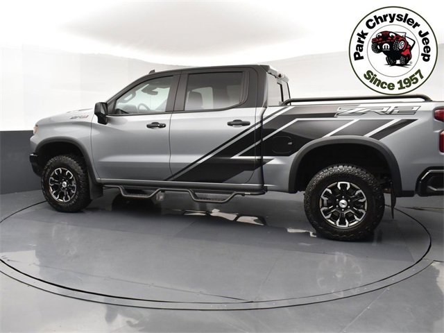 Used 2024 Chevrolet Silverado 1500 ZR2 w/ Technology Package image 2