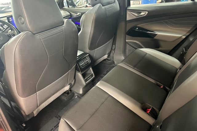 Used 2023 Volkswagen ID.4 Pro S image 15