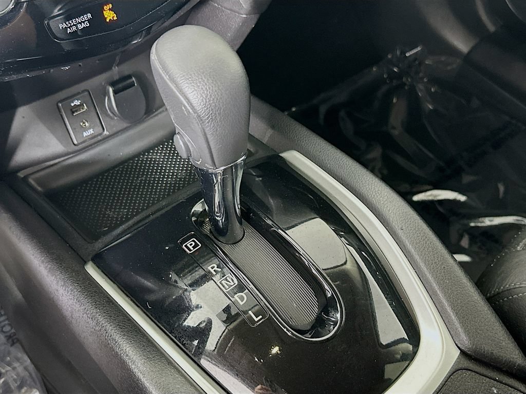 Used 2015 Nissan Rogue SL AWD/4WD image 23