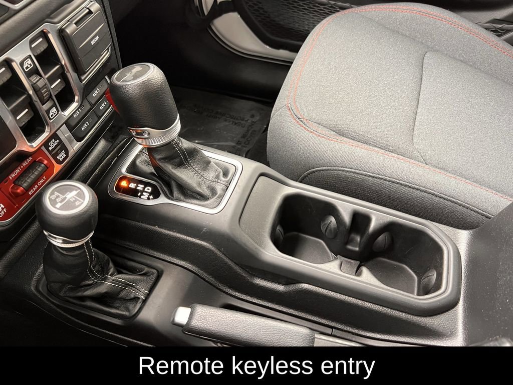 Used 2024 Jeep Wrangler Unlimited Rubicon w/ Technology Group image 22