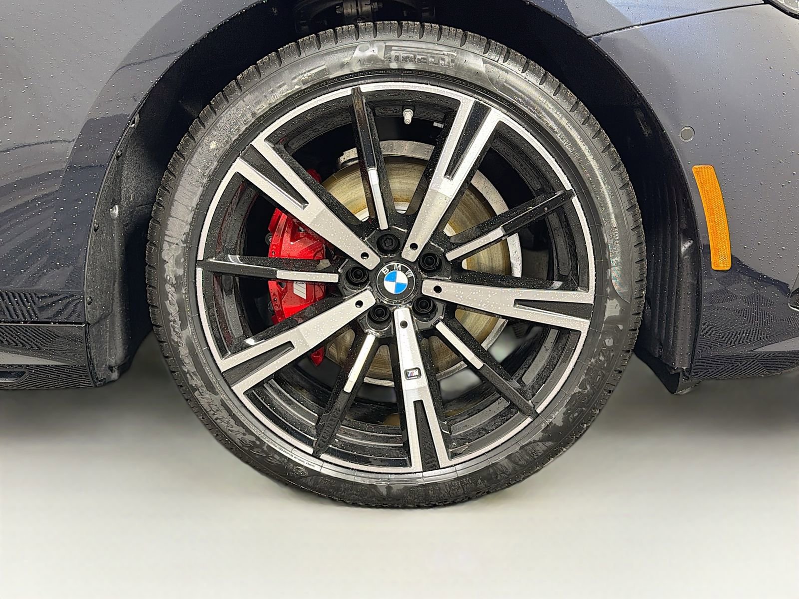 New 2026 BMW 530i xDrive w/ M Sport Package AWD/4WD image 35