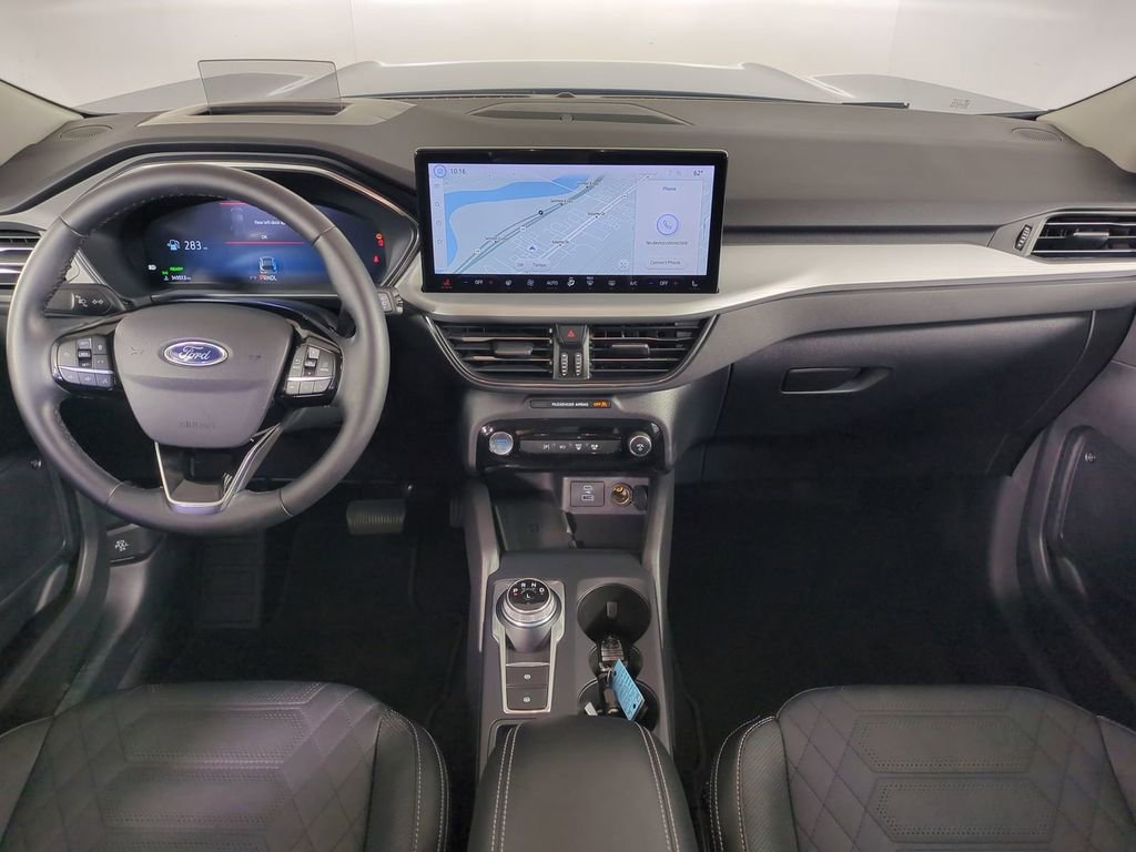 Used 2023 Ford Escape Platinum w/ Premium Technology Package image 18