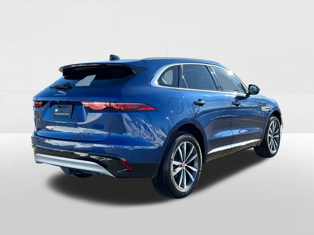 Certified 2022 Jaguar F-PACE S image 4