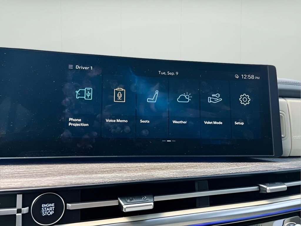 Used 2025 Hyundai Santa Fe Calligraphy image 27