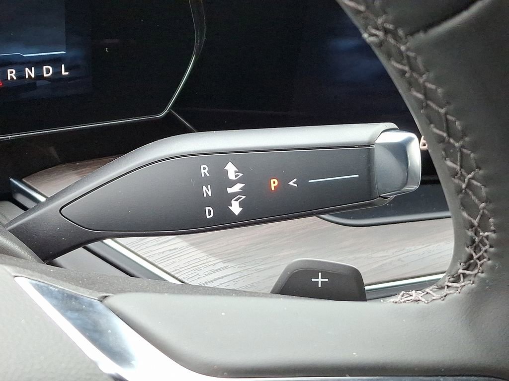 New 2026 Chevrolet Tahoe LS image 7