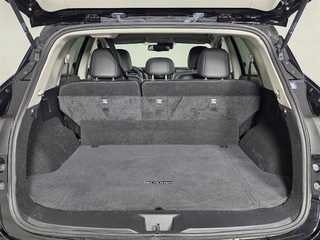 Used 2024 Nissan Murano SV w/ SV Midnight Edition Package image 19