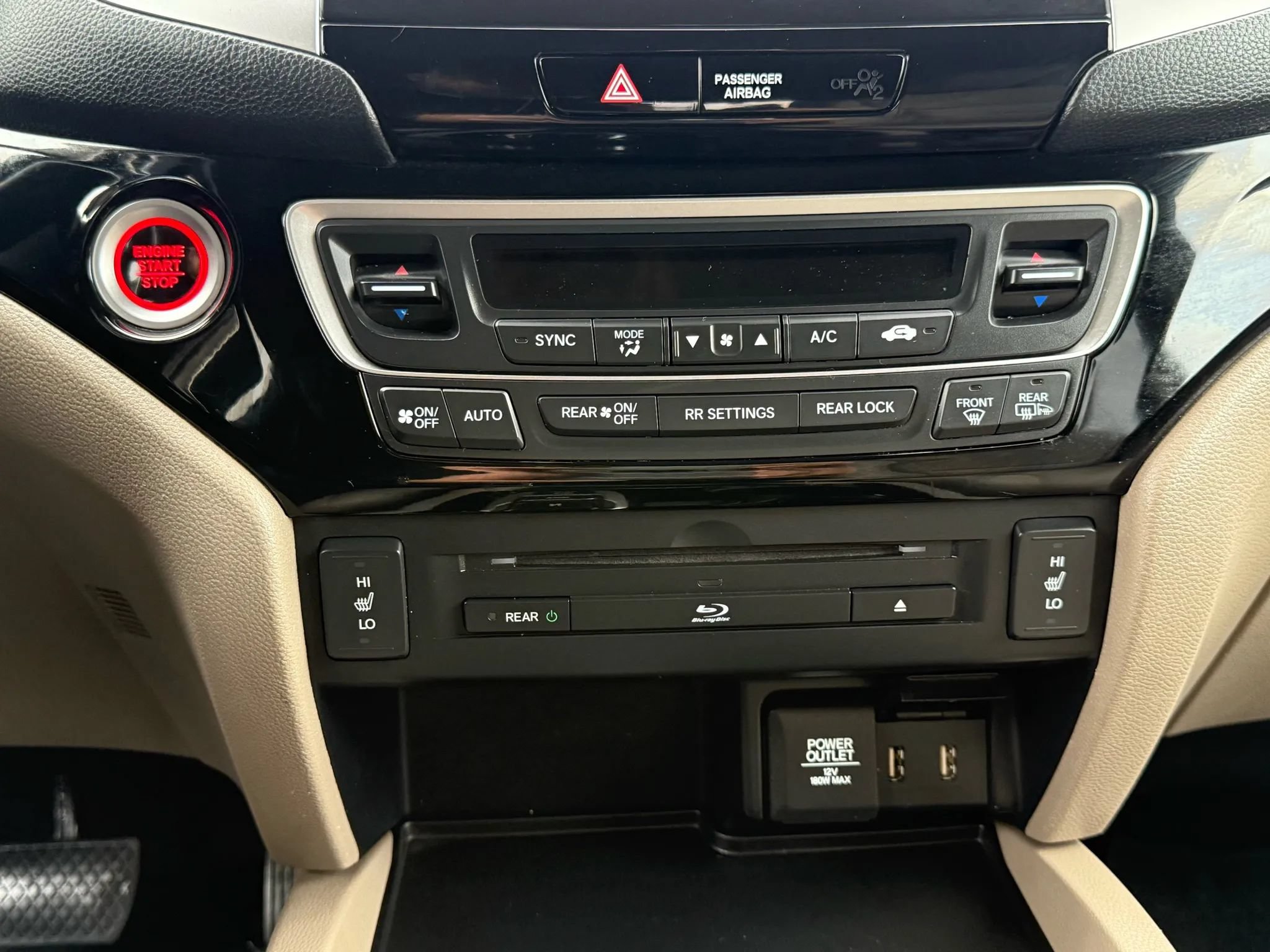 Used 2016 Honda Pilot Touring image 30