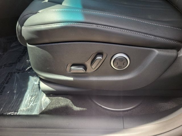 Used 2026 Genesis GV80 2.5T Select AWD/4WD image 14