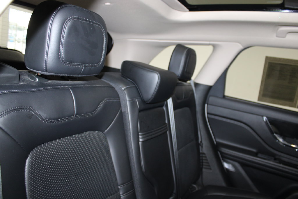 Used 2023 Lincoln Corsair AWD w/ Equipment Group 101A image 23