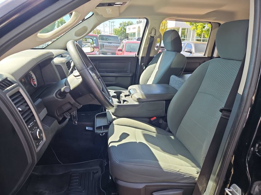 Used 2014 RAM 1500 Express w/ Black Ram 1500 Express Group AWD/4WD image 12