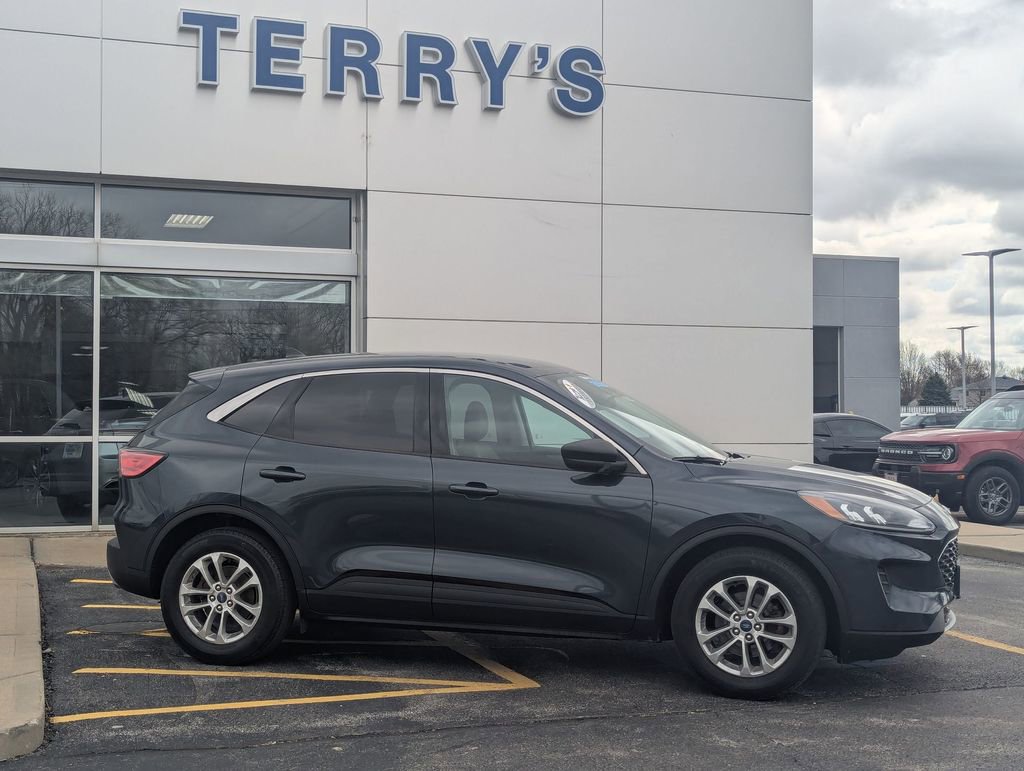 Used 2022 Ford Escape SE w/ Convenience Package FWD video 2