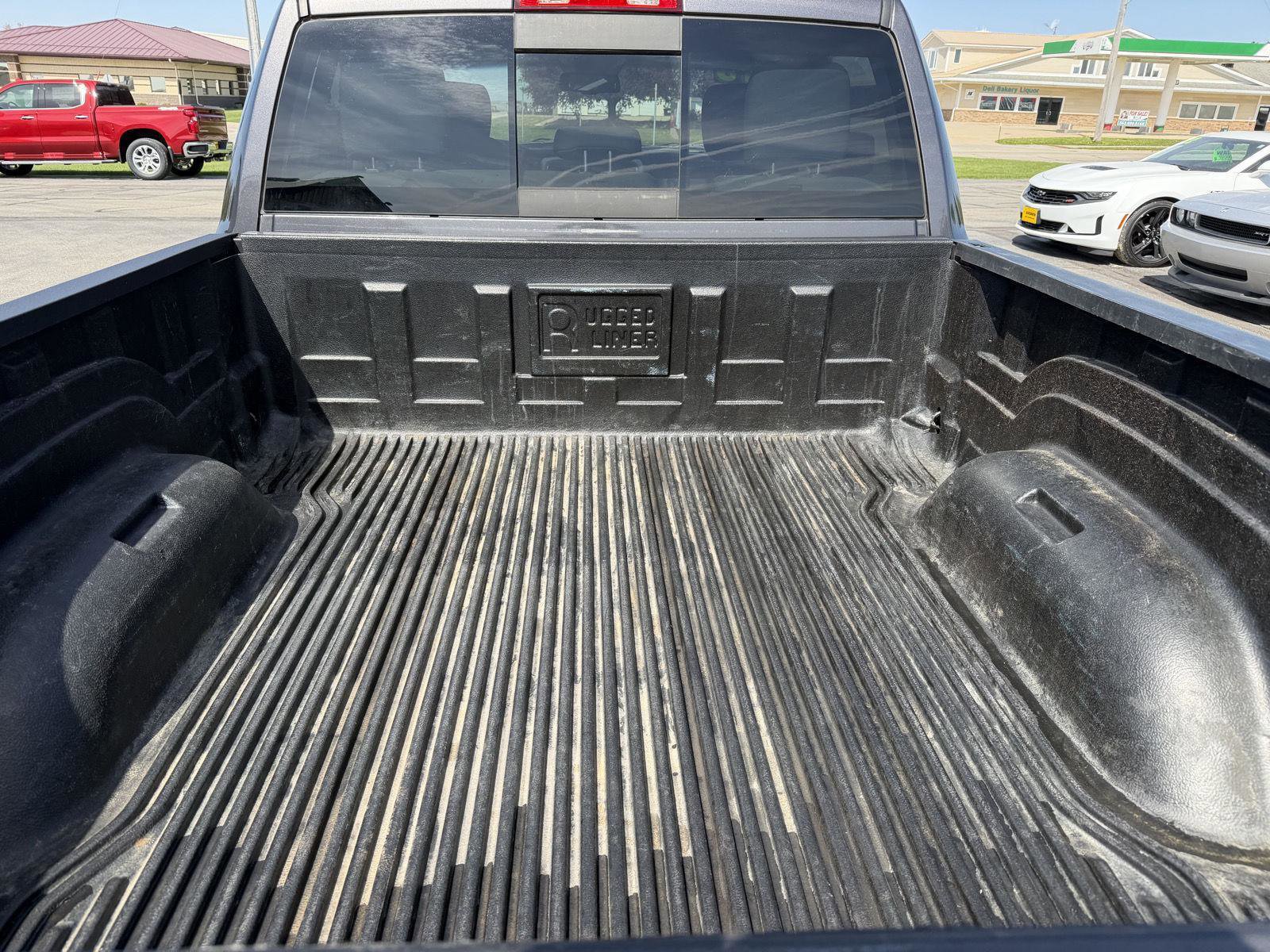 Used 2018 RAM 1500 Outdoorsman AWD/4WD image 9