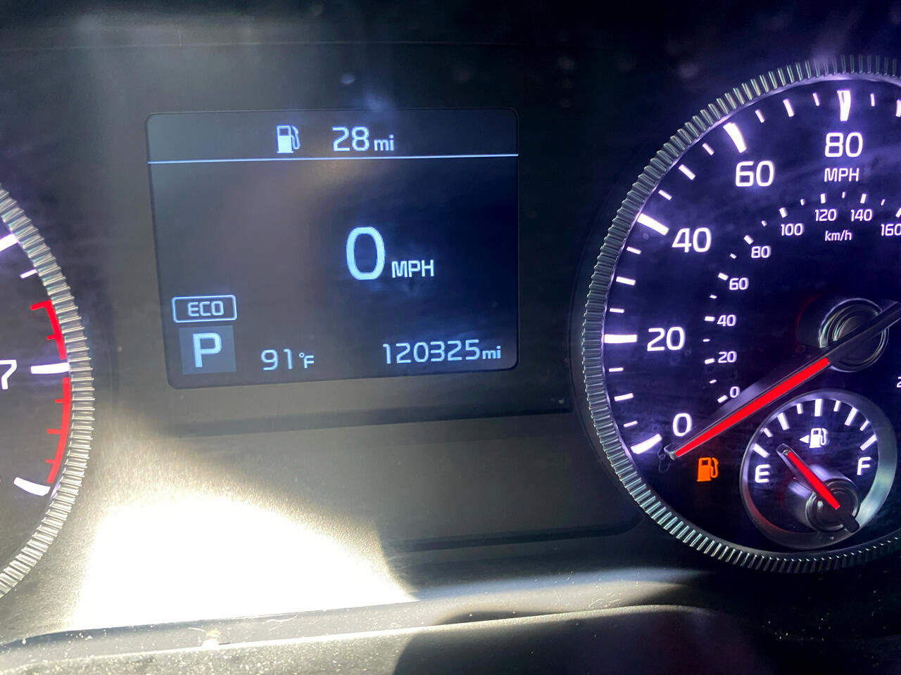 Used 2021 Kia Telluride EX w/ EX Premium Package image 18