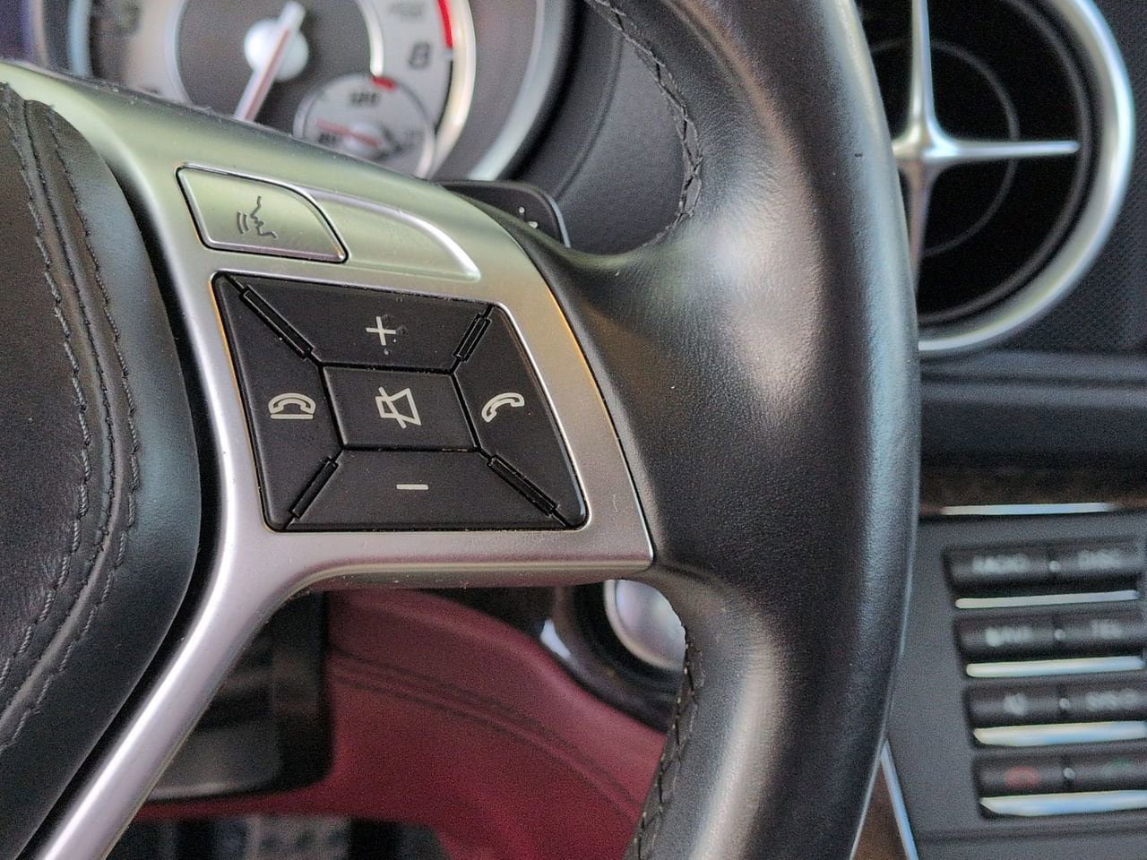 Used 2016 Mercedes-Benz SL 400 image 13