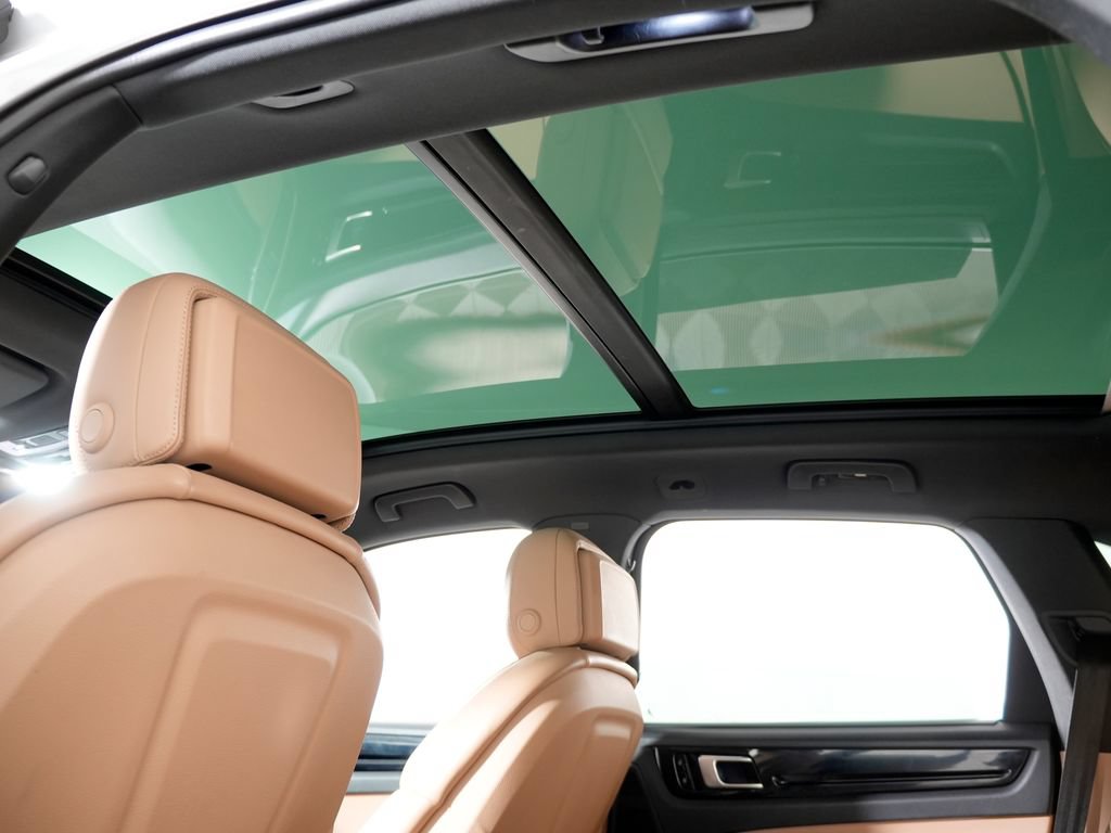 Certified 2020 Porsche Cayenne S AWD/4WD image 22