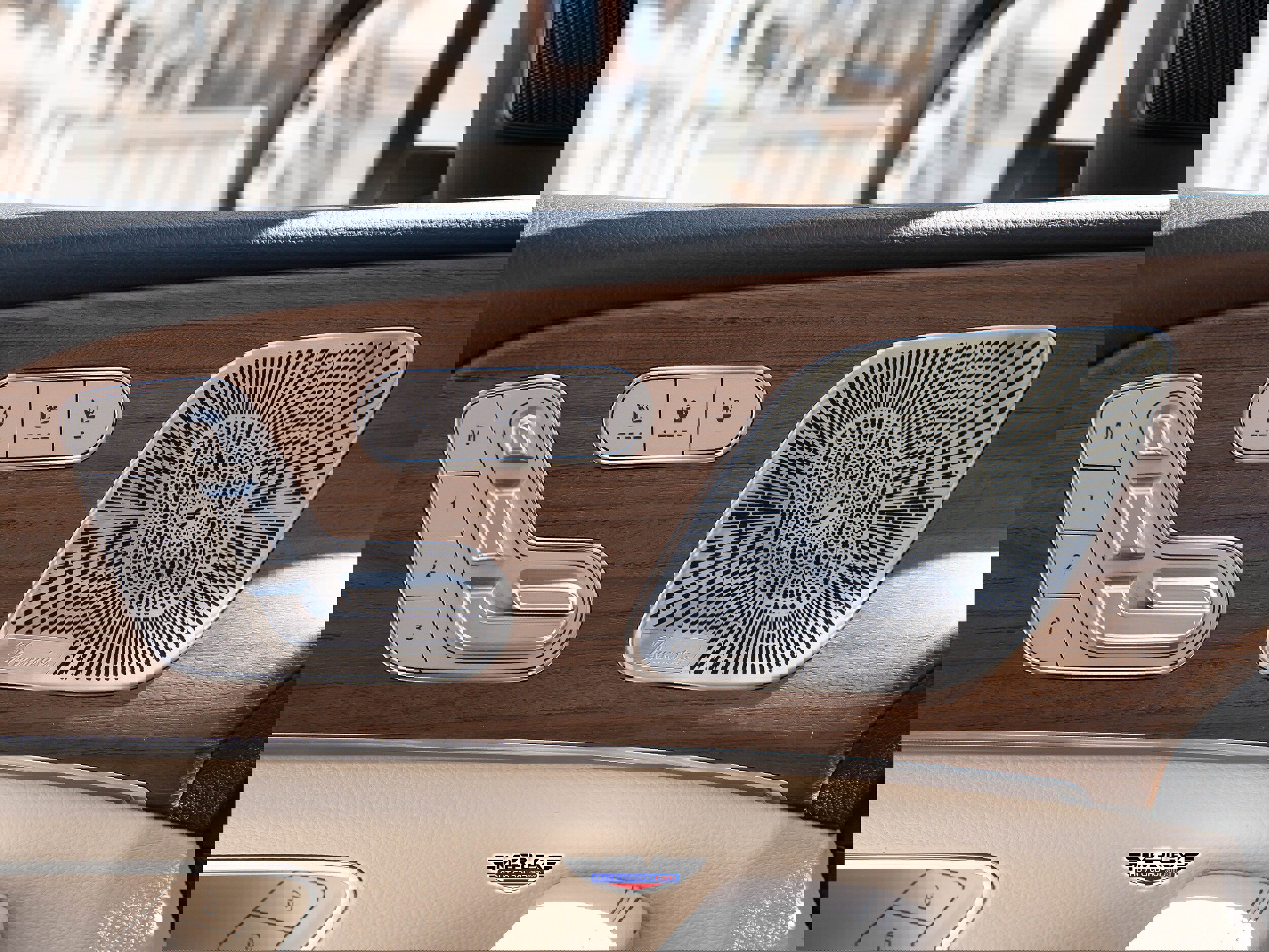 Used 2021 Mercedes-Benz GLS 580 580 4MATIC AMG image 43