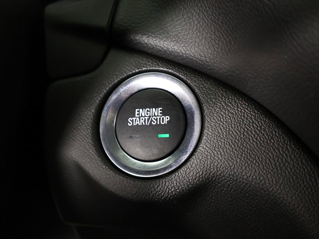 Used 2022 Chevrolet Equinox LT AWD/4WD image 39