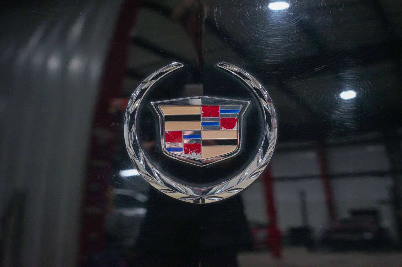 Used 2008 Cadillac DTS Limousine FWD image 27