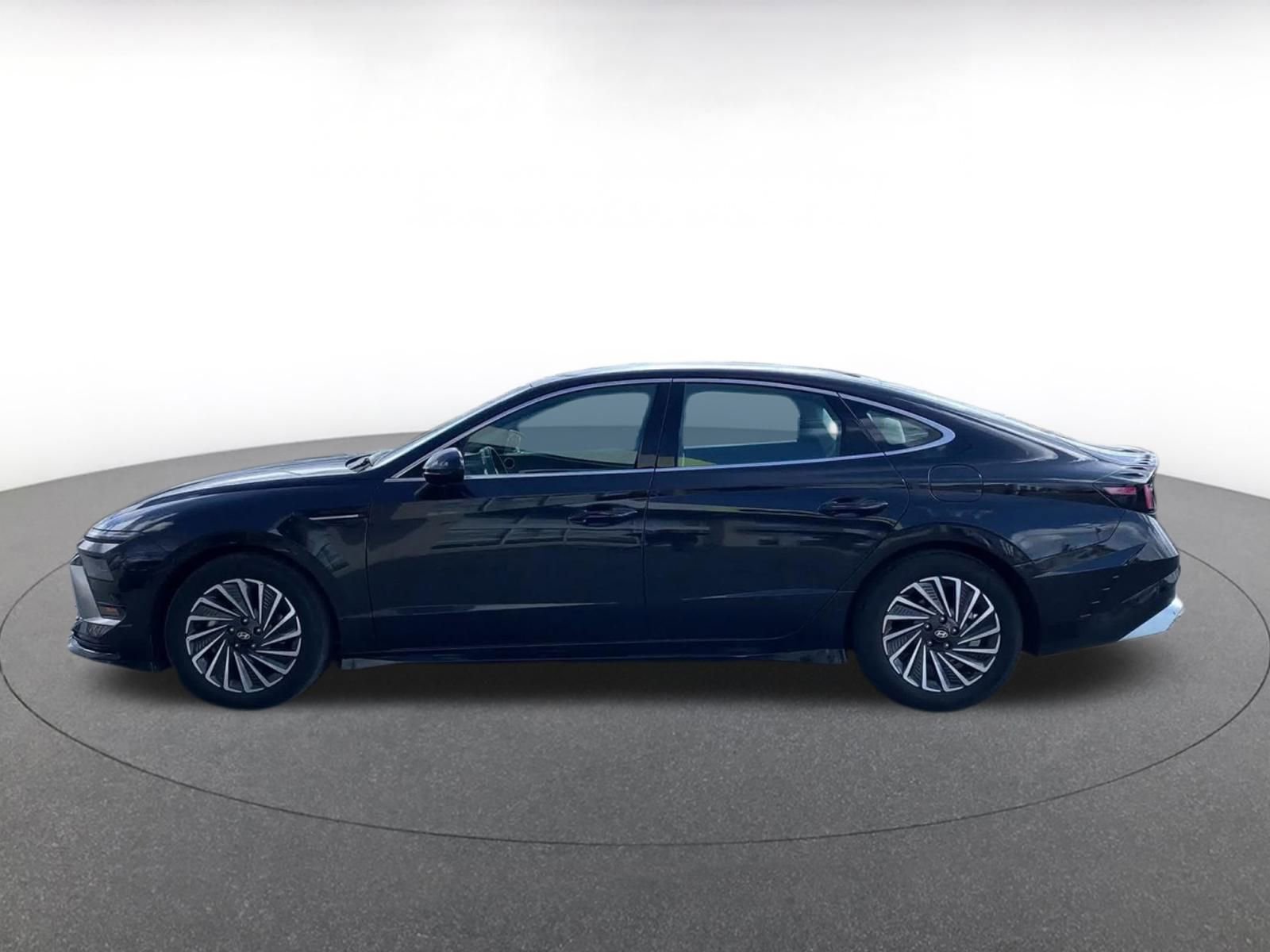 Used 2025 Hyundai Sonata SEL image 9