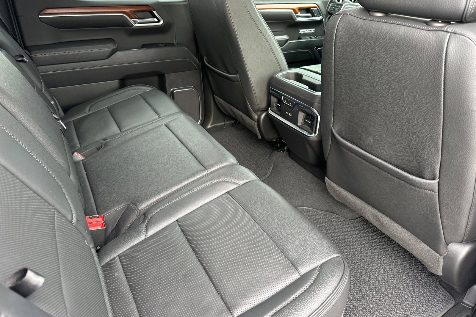 Used 2023 GMC Sierra 1500 Denali w/ Denali Reserve Package image 18