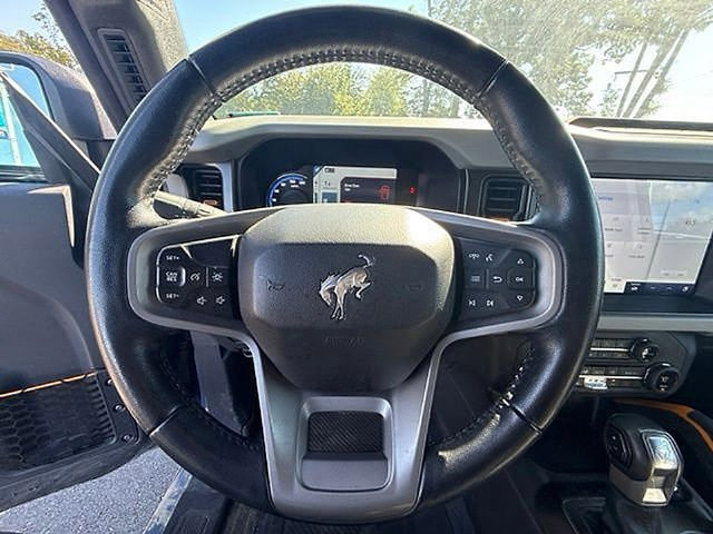 Certified 2023 Ford Bronco Badlands w/ Sasquatch Package AWD/4WD image 16