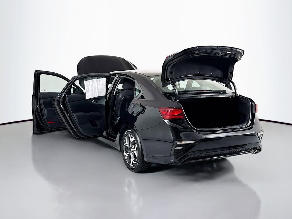 Used 2021 Kia Forte LXS FWD image 21