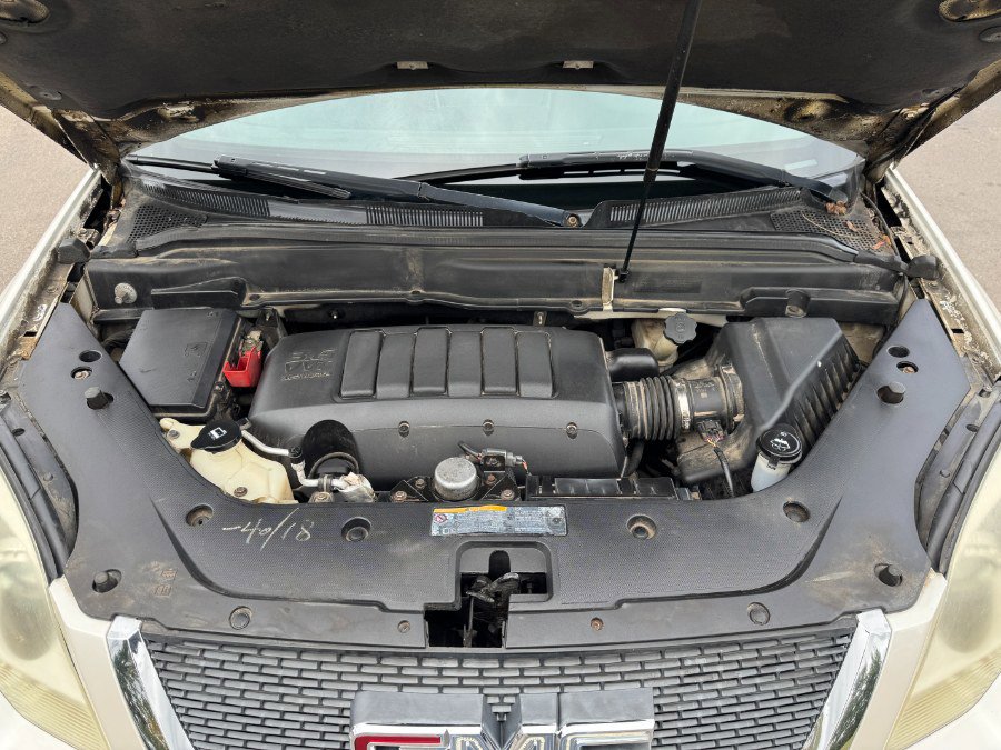 Used 2011 GMC Acadia SLT image 23