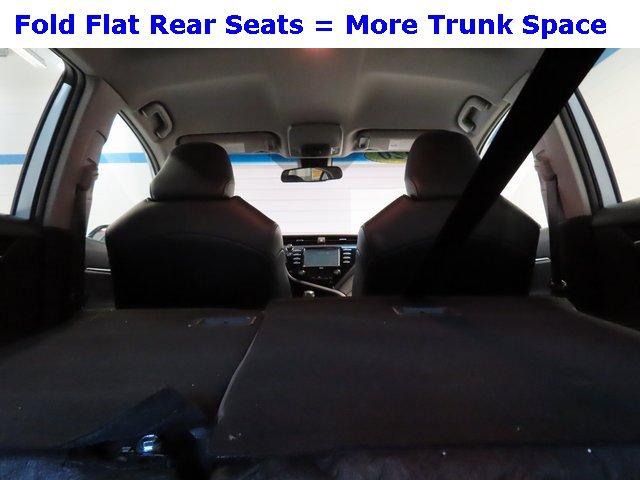 Used 2020 Toyota Camry SE image 32