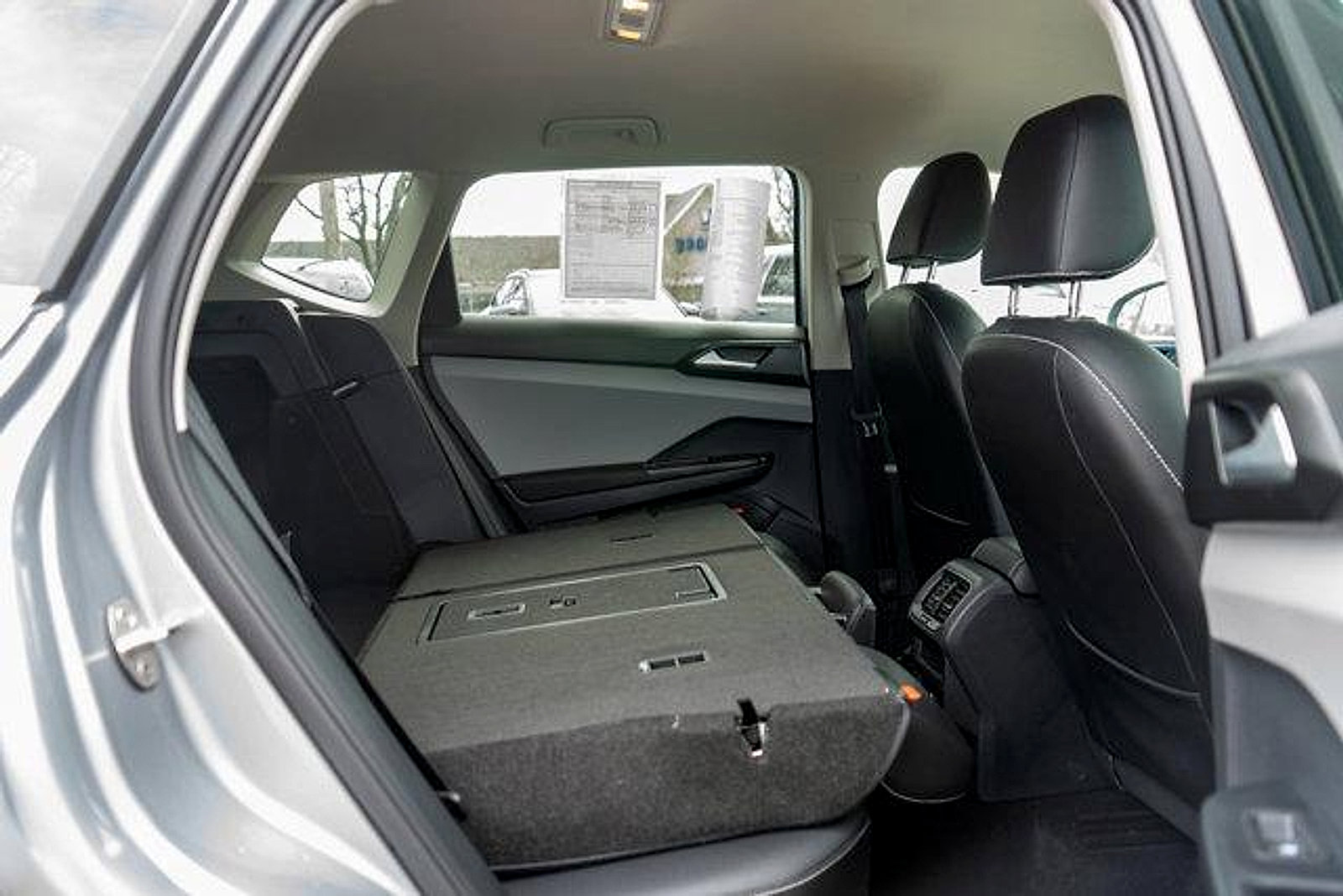 Certified 2023 Volkswagen Taos SE AWD/4WD image 25