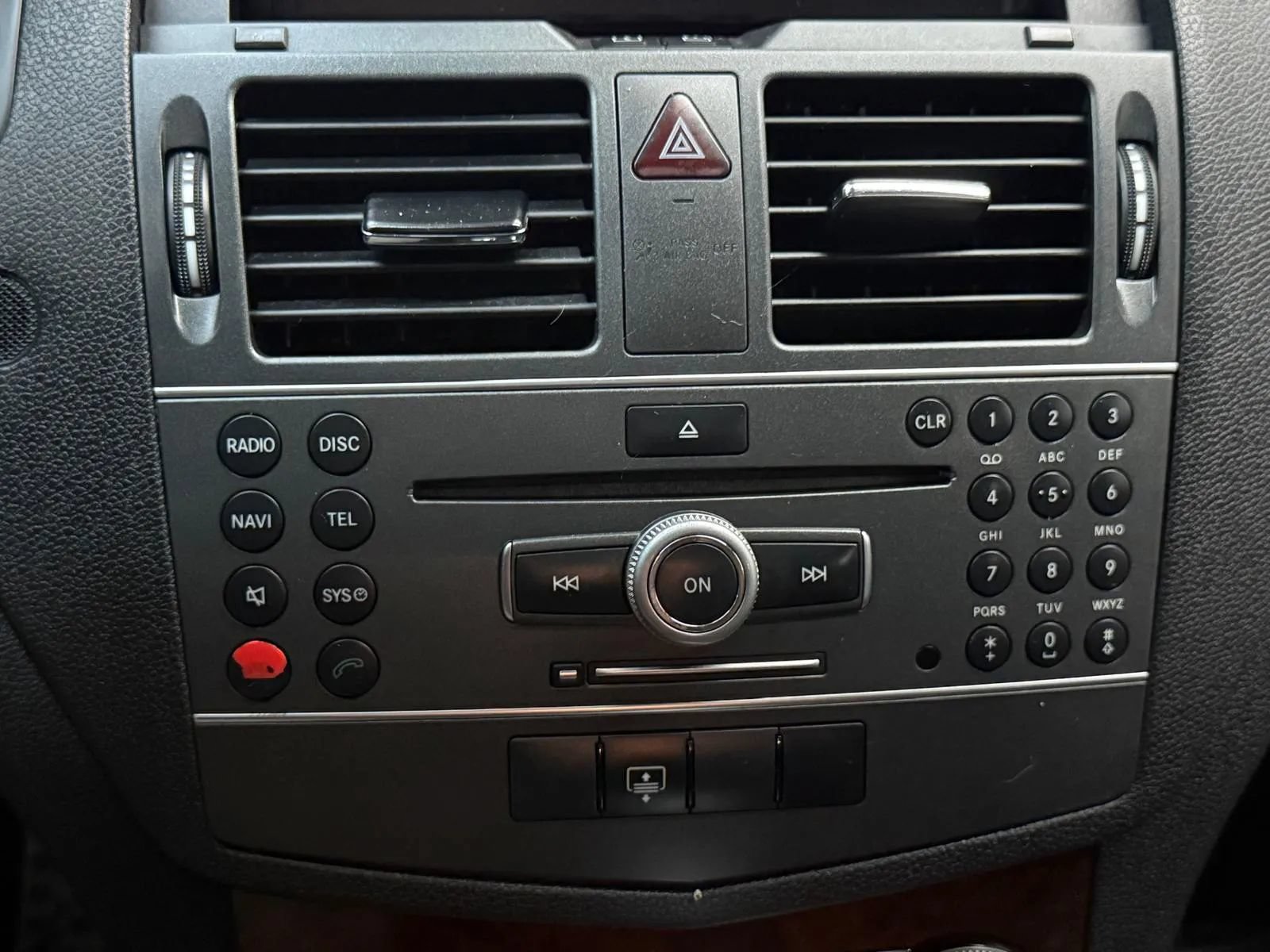 Used 2011 Mercedes-Benz C 350 Sport image 14