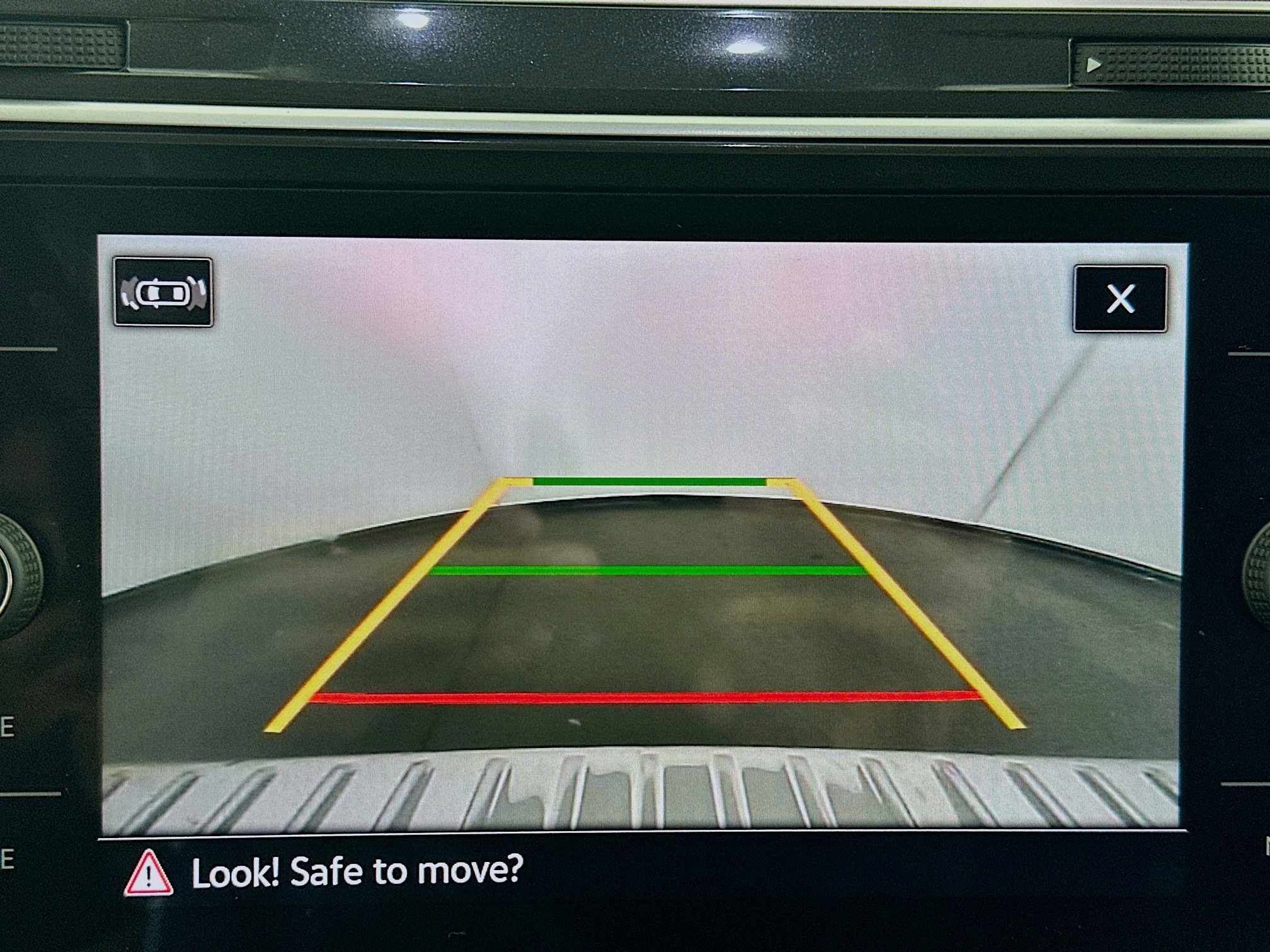 Used 2024 Volkswagen Tiguan Wolfsburg Edition image 22