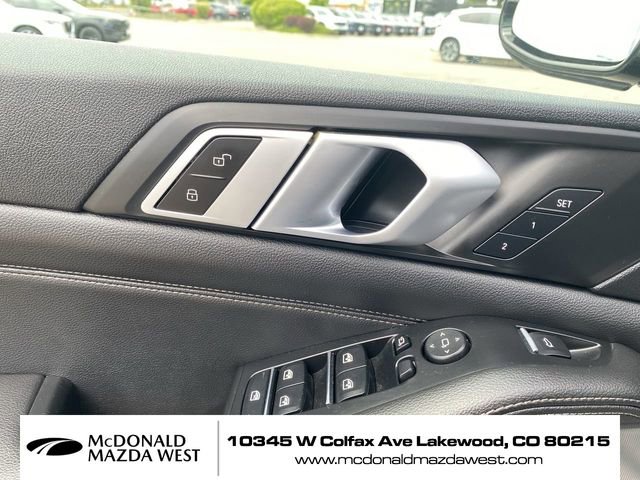 Used 2019 BMW X5 xDrive40i w/ Convenience Package AWD/4WD image 14