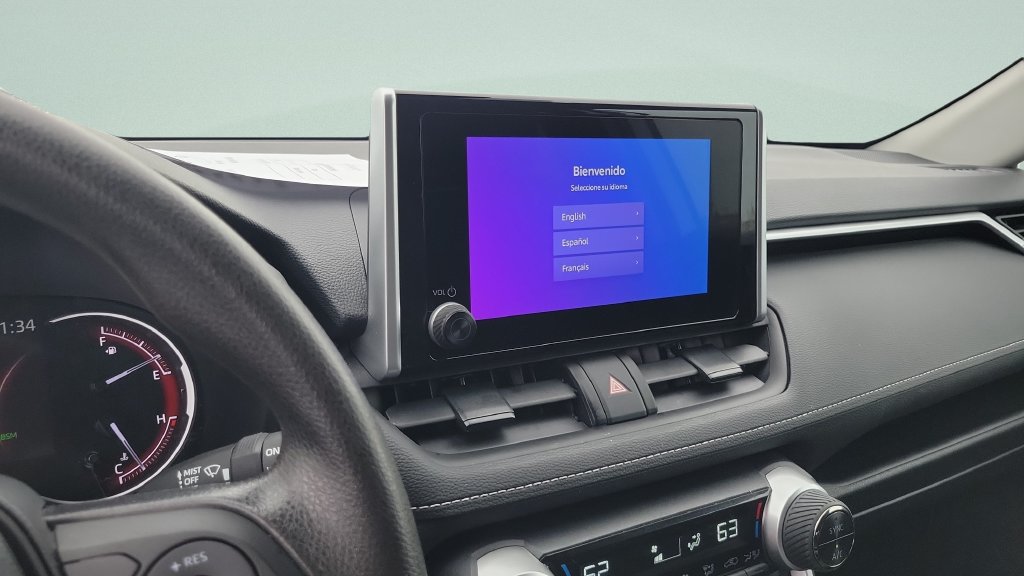 Used 2023 Toyota RAV4 XLE FWD image 17