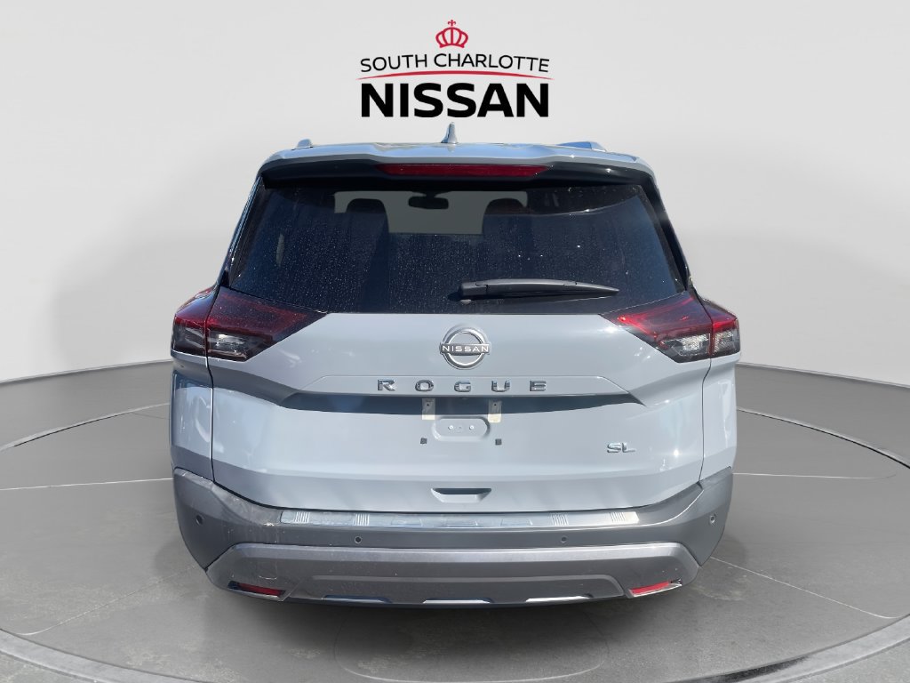 Used 2023 Nissan Rogue SL w/ SL Premium Package FWD image 6