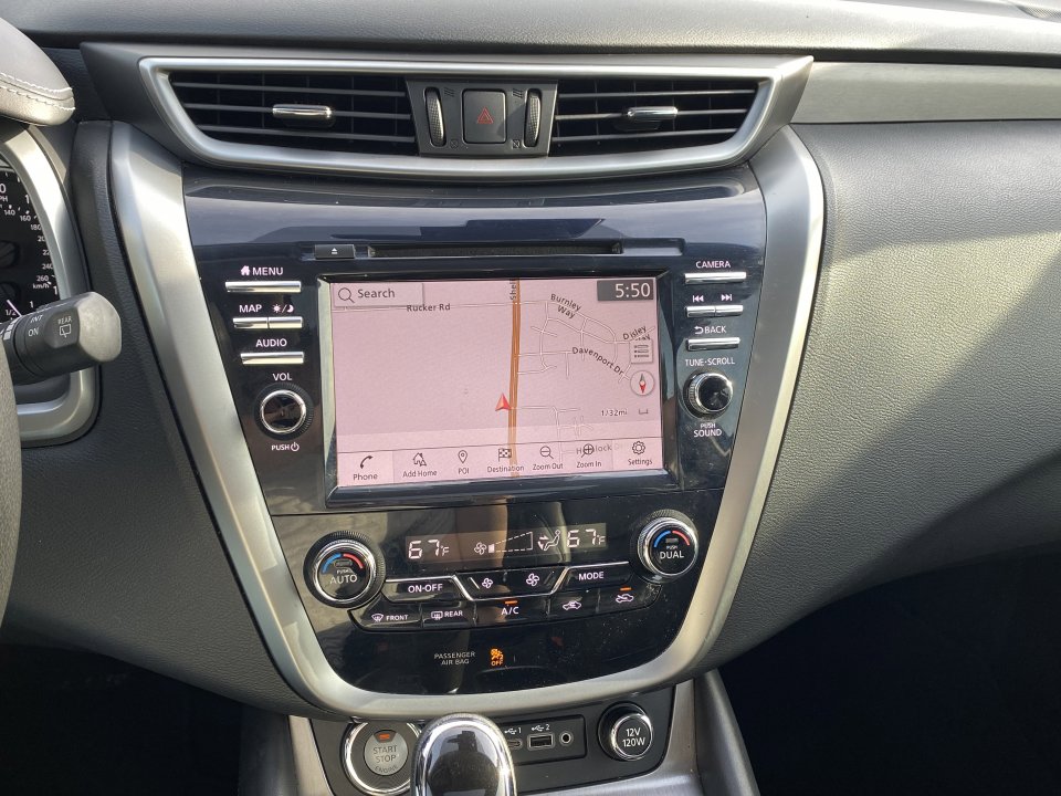 Used 2024 Nissan Murano SL AWD/4WD image 12