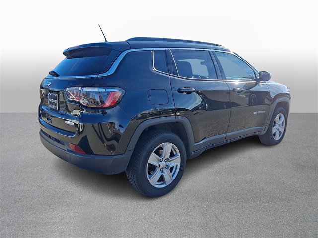 Used 2022 Jeep Compass Latitude image 4