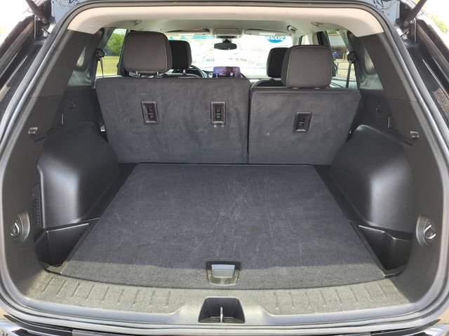 Used 2025 Chevrolet Blazer LT FWD image 19