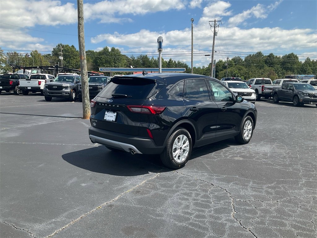 New 2025 Ford Escape Active image 5