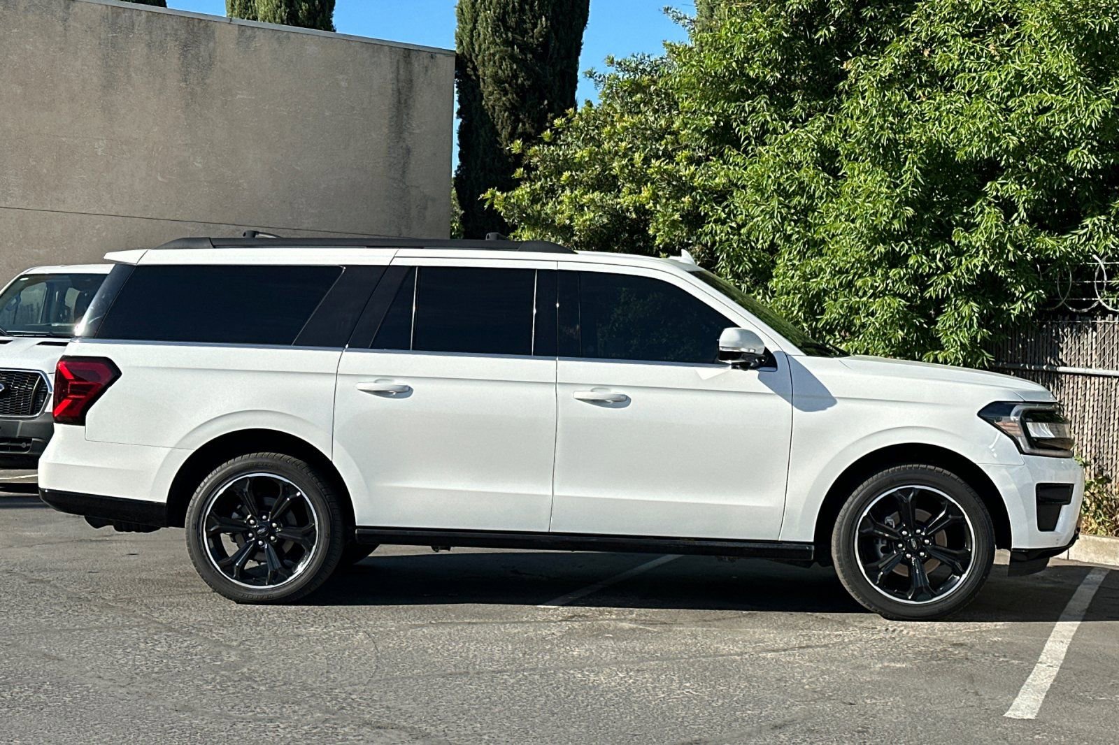 Certified 2023 Ford Expedition Max Limited image 7