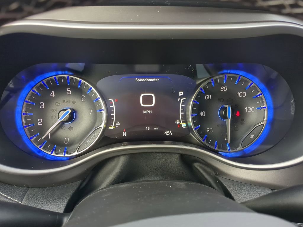 New 2026 Chrysler Pacifica Select image 20