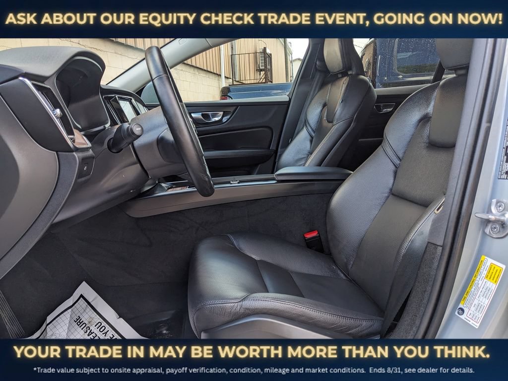 Used 2025 Volvo V60 B5 Cross Country Plus AWD/4WD image 16