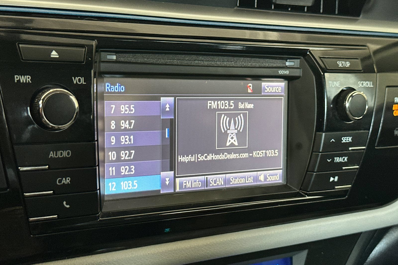 Used 2014 Toyota Corolla LE w/ Protection Package FWD image 21
