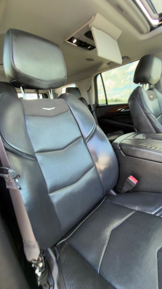 Used 2015 Cadillac Escalade Premium AWD/4WD image 57
