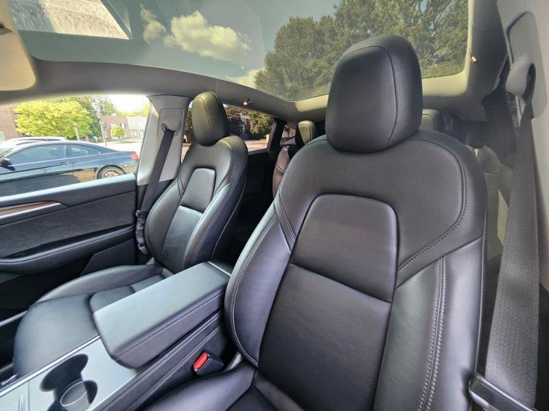 Used 2023 Tesla Model Y Long Range AWD/4WD image 38