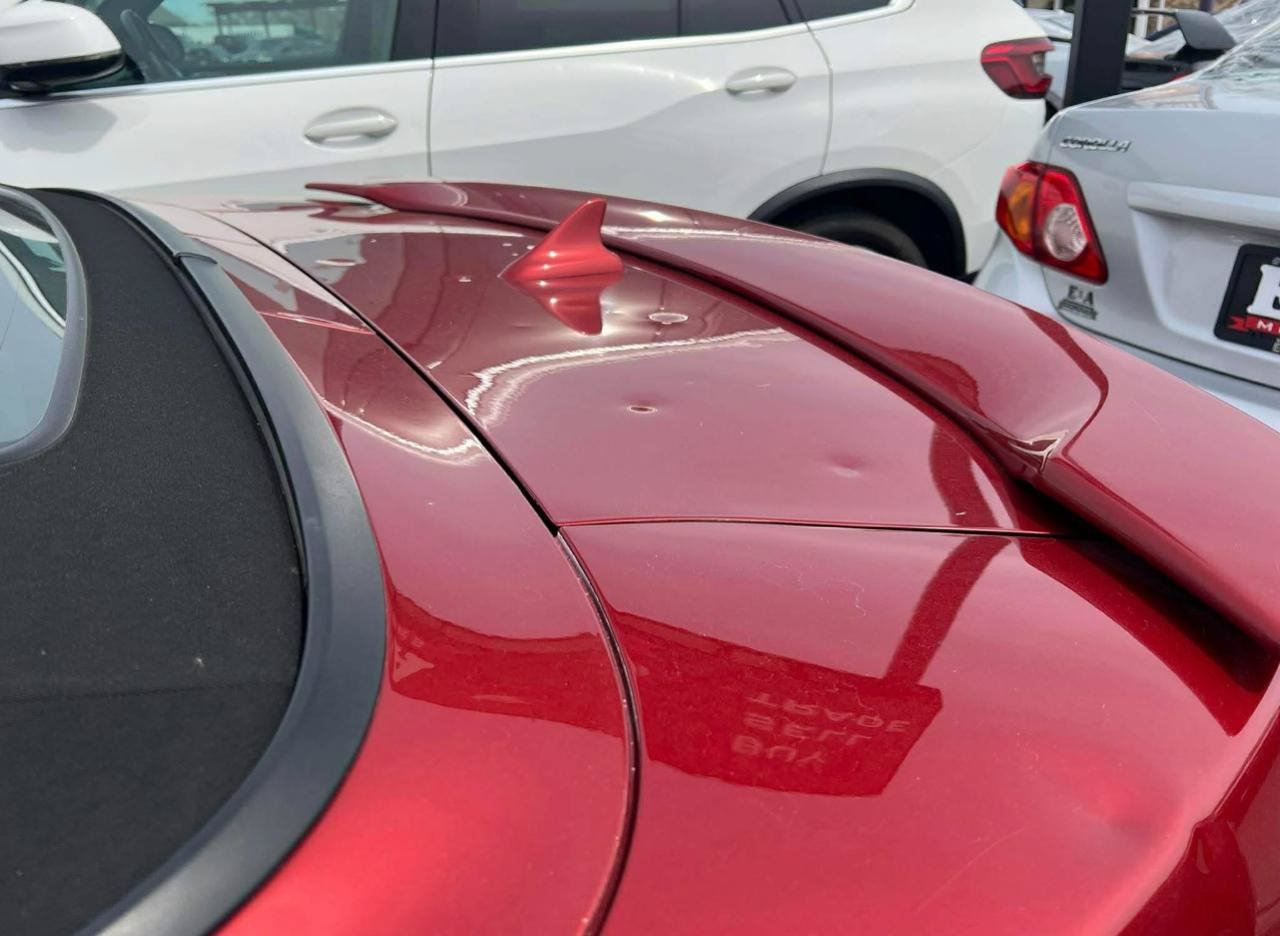 Used 2015 Chevrolet Camaro LT RWD image 46