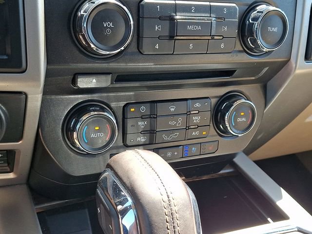 Used 2018 Ford F150 Lariat w/ Equipment Group 501A Mid AWD/4WD image 16