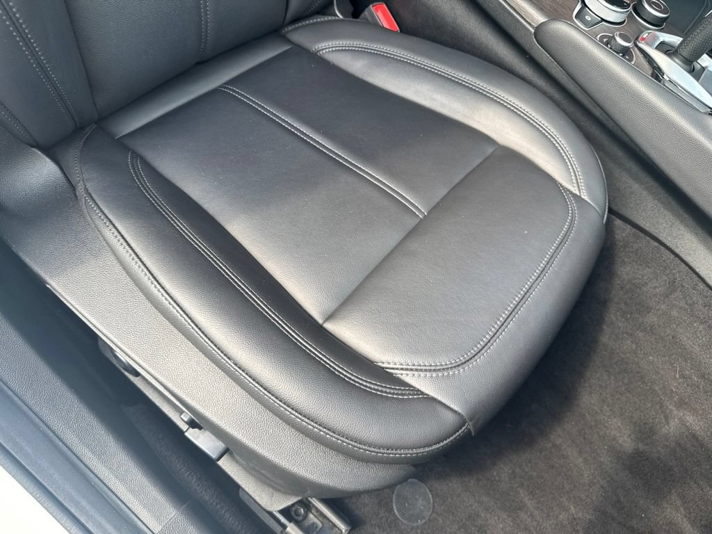 Used 2022 Alfa Romeo Giulia Ti AWD/4WD image 68