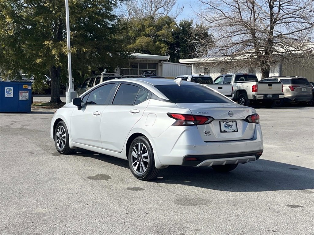 Used 2024 Nissan Versa SV w/ Trunk Package image 3